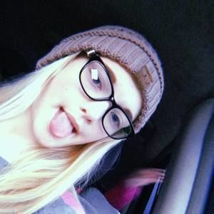 Meet your Posher, Linsey